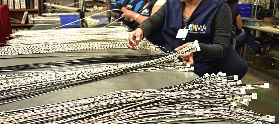 contract-manufacturing-05